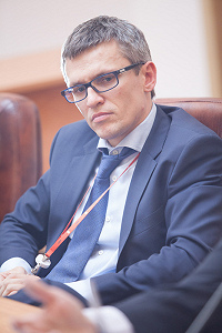 Артем Ермолаев